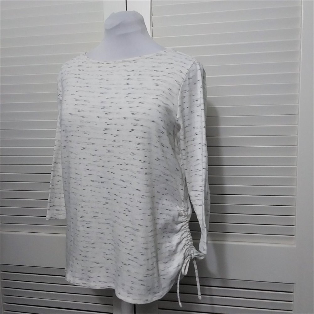 Womens Light Gray Space Dye Side Ruched 3/4 Sleeve Boat Neck Knit Top - Picture 4 of 12